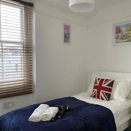 Comfy Private Rooms In Camden Town, Central Londen Buitenkant foto
