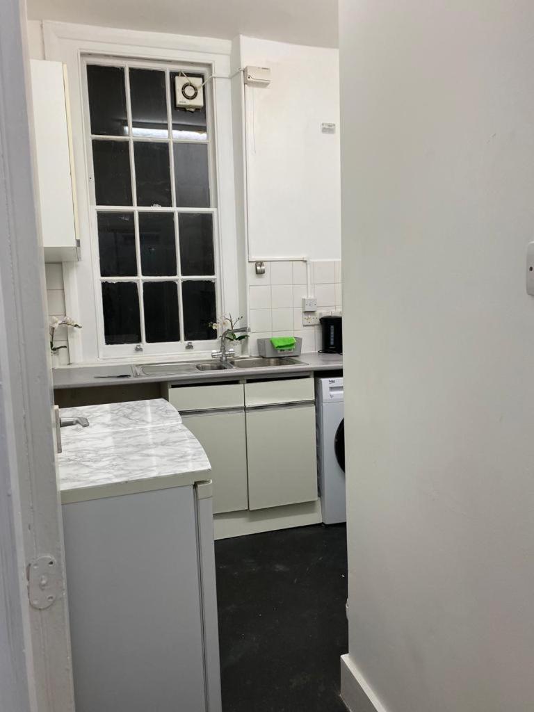 Comfy Private Rooms In Camden Town, Central Londen Buitenkant foto
